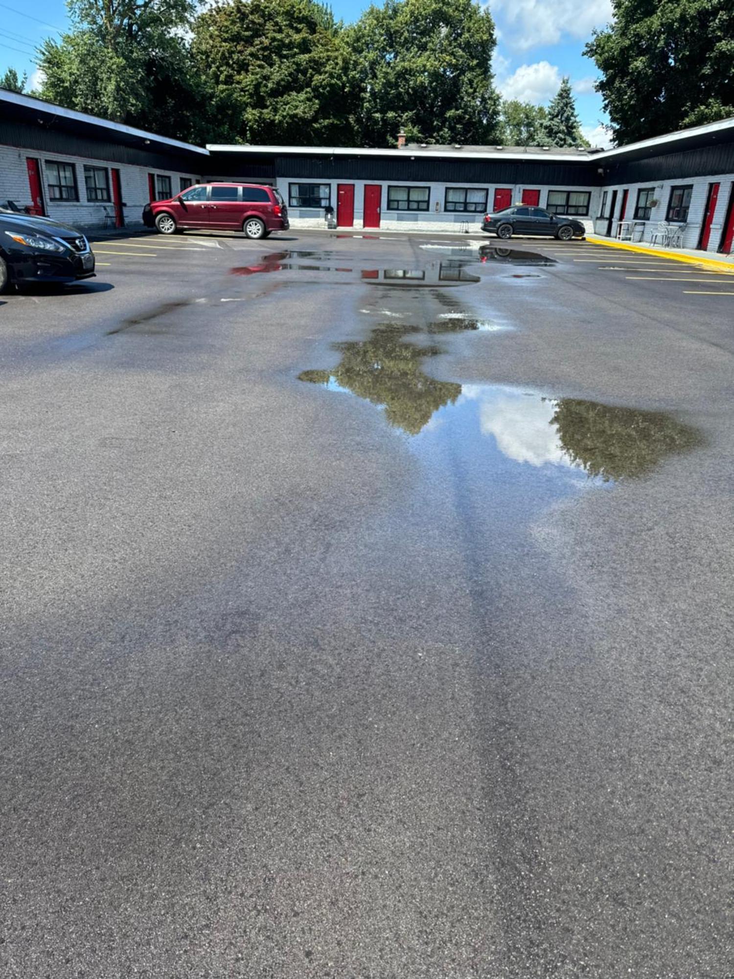 Crestwood Motel Burlington Exteriör bild